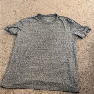 GAP Heather Gray Men's Short Sleeve Tee - Size M